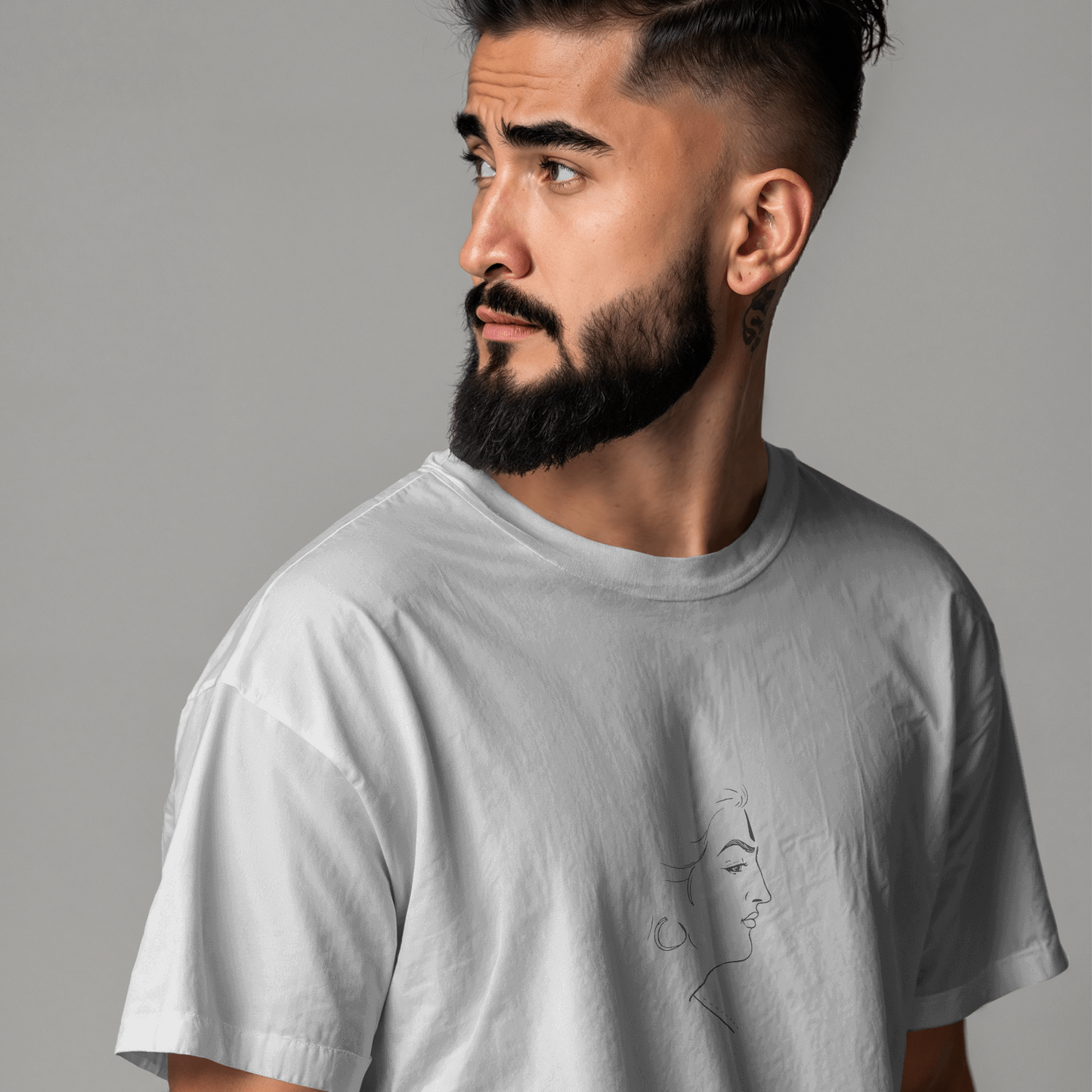 DRIPRA™ |Minimal Line Art Aesthetic Face Graphic T-Shirt